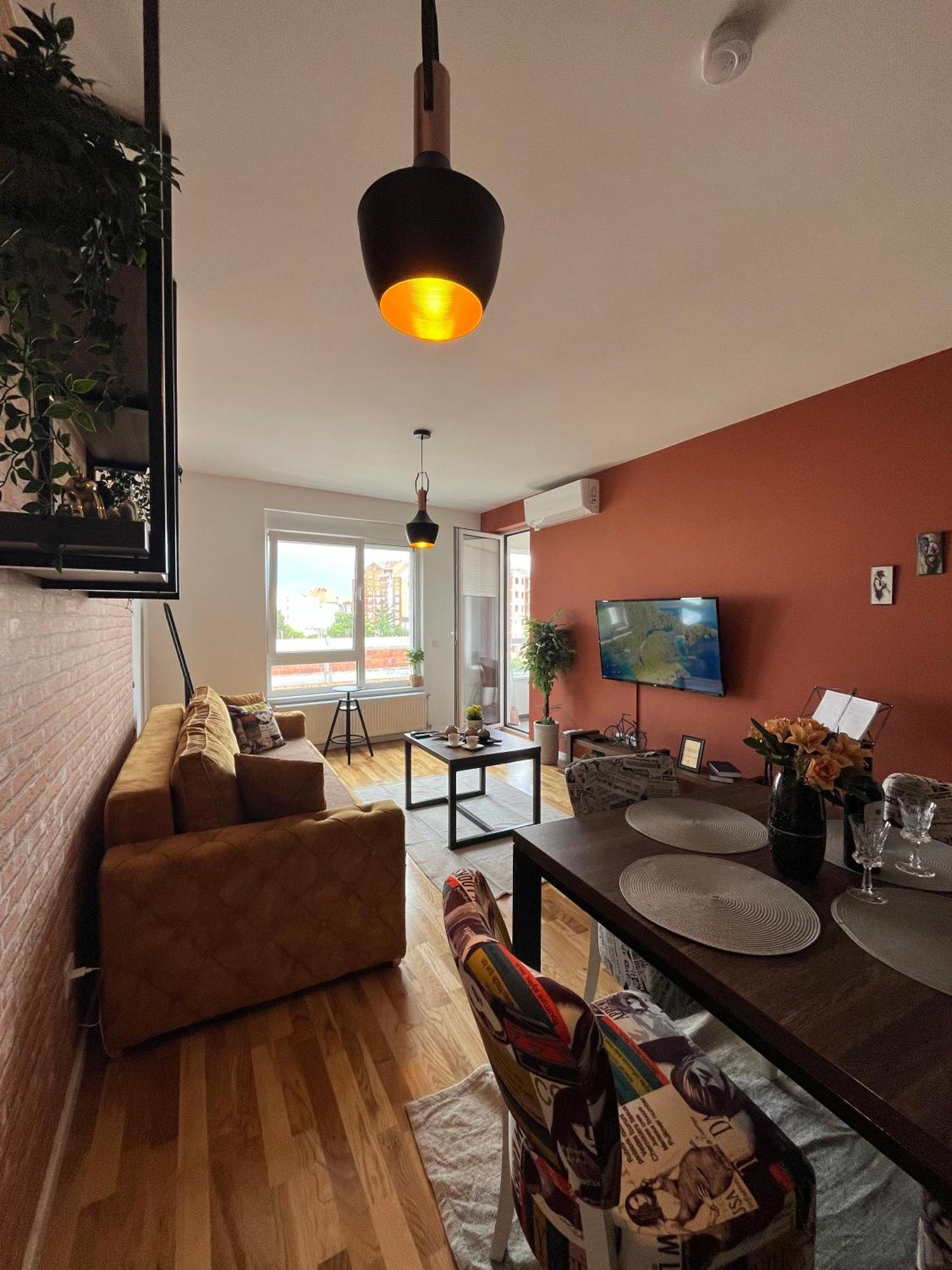 Lux Apartment 13 Center, Free Parking Ni Dış mekan fotoğraf