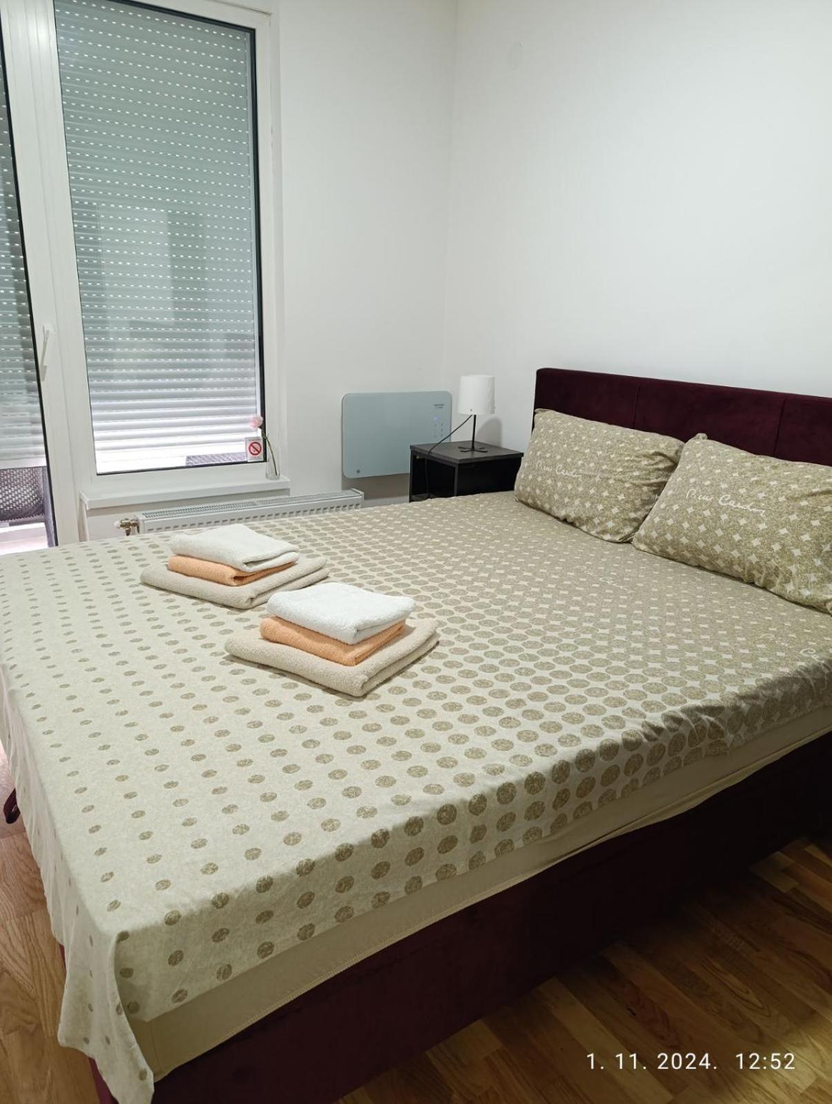 Lux Apartment 13 Center, Free Parking Ni Dış mekan fotoğraf